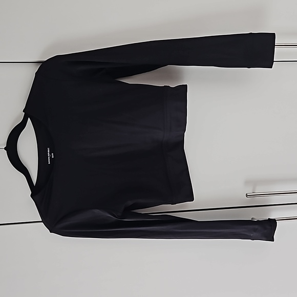 Banana Republic long sleeve crop top - Picture 3 of 3
